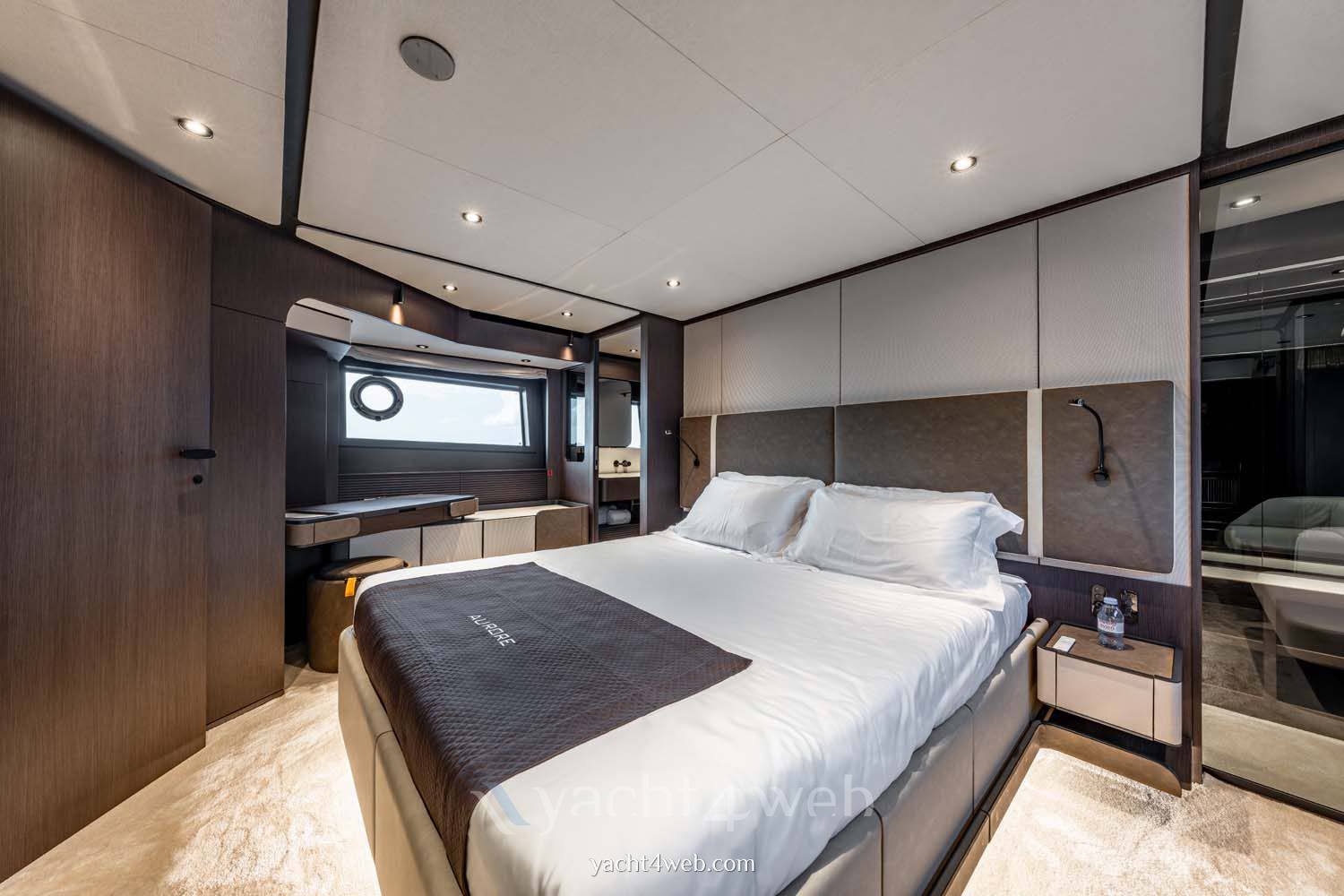 Ferretti yachts 800 usado