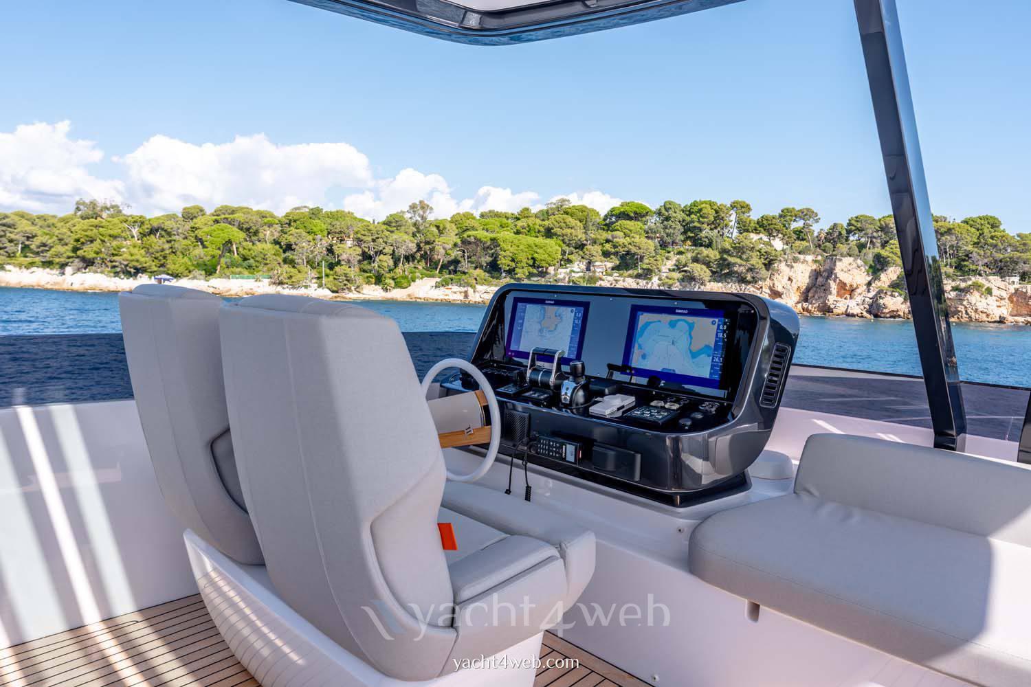 Ferretti yachts 800 usado