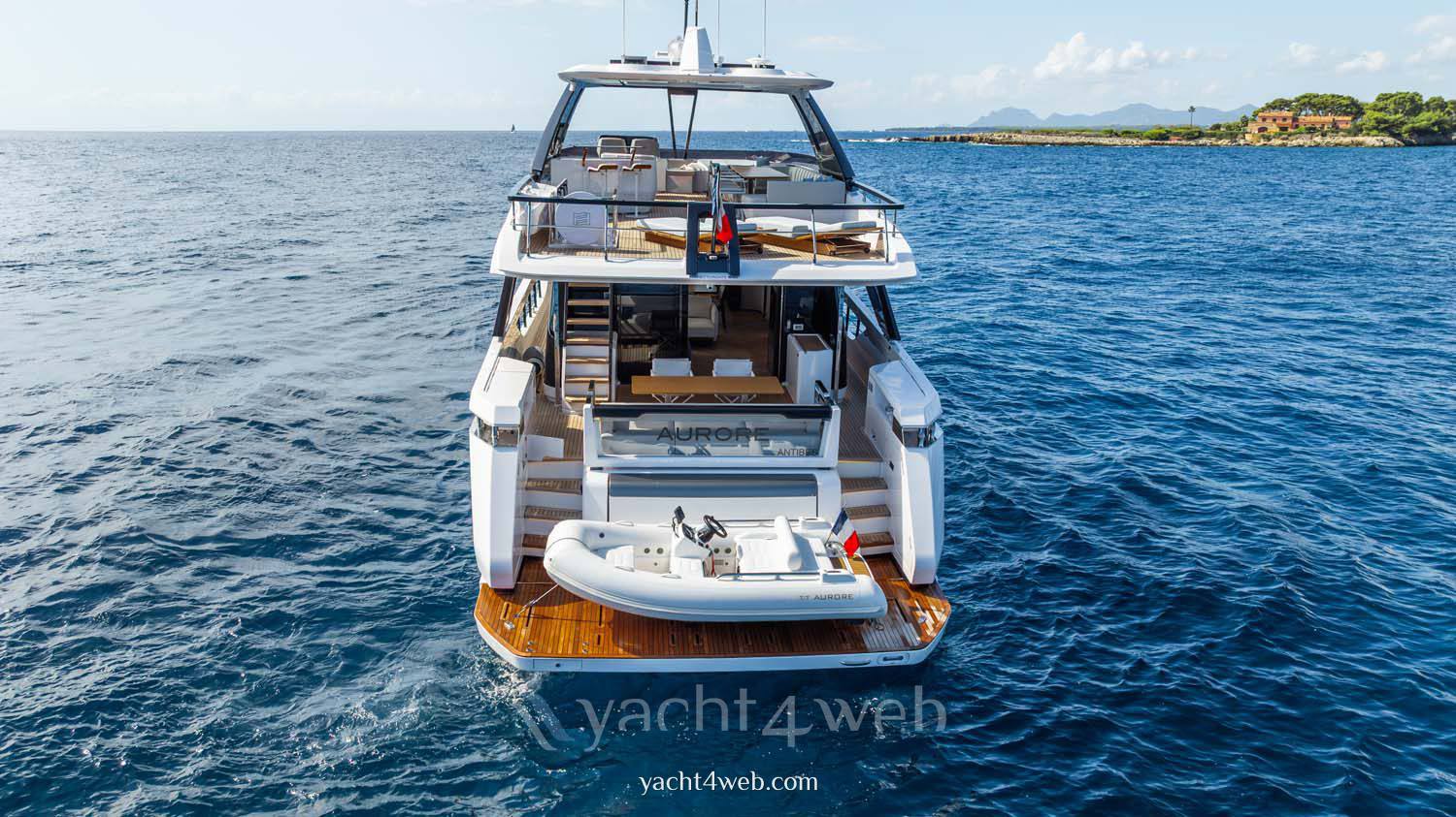 Ferretti yachts 800 0