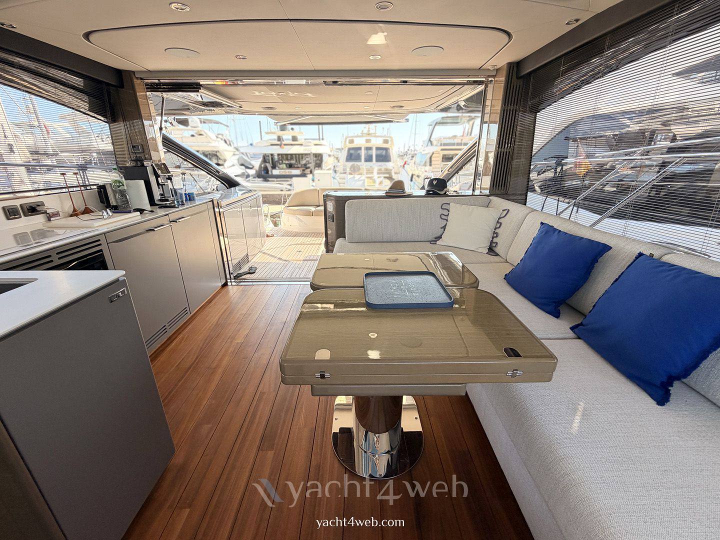 Princess yachts V55 Motoryacht usato