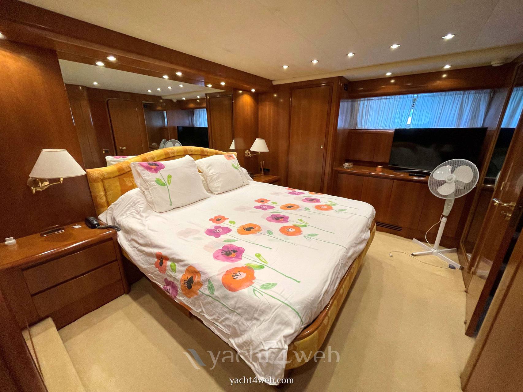 Falcon 86