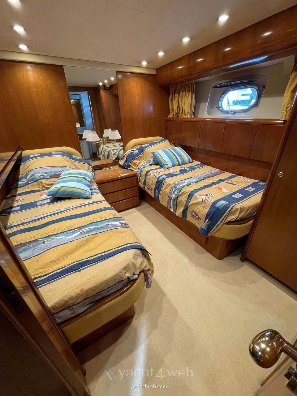 Falcon 86