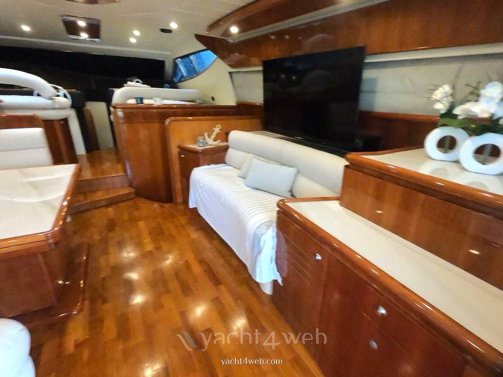 Ferretti yachts 620