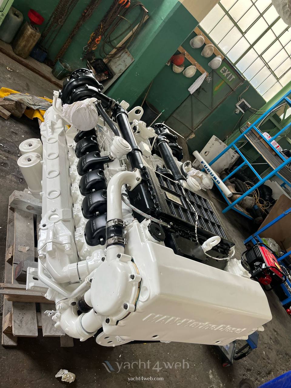 Ferretti yachts 620