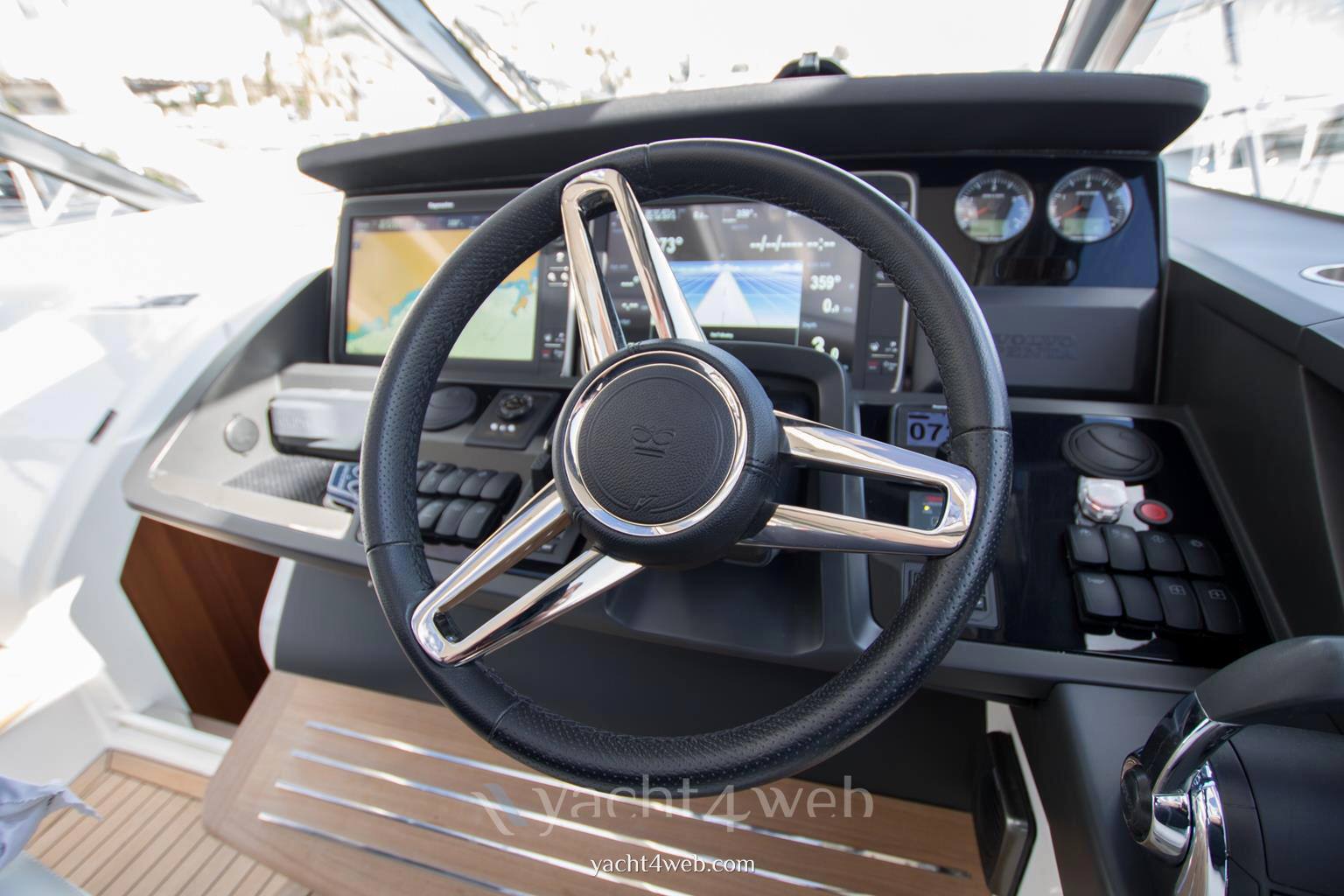 Princess yachts V58