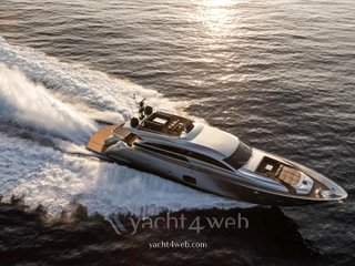 Pershing 92