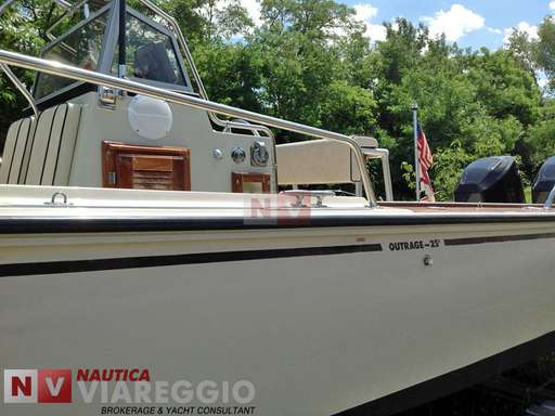 Boston whaler Boston whaler 25 outrage - perfetta