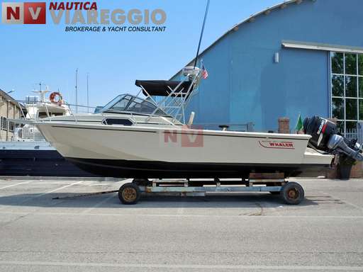 Boston whaler Boston whaler Whaler 27