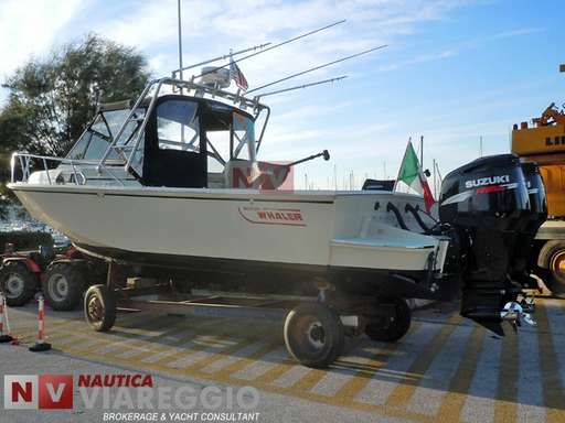 Boston whaler Boston whaler Whaler 27