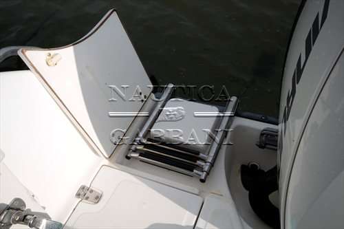 Boston Whaler Boston Whaler 26 outrage open