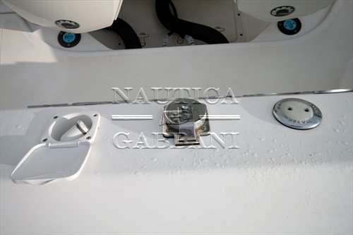 Boston Whaler Boston Whaler 26 outrage open