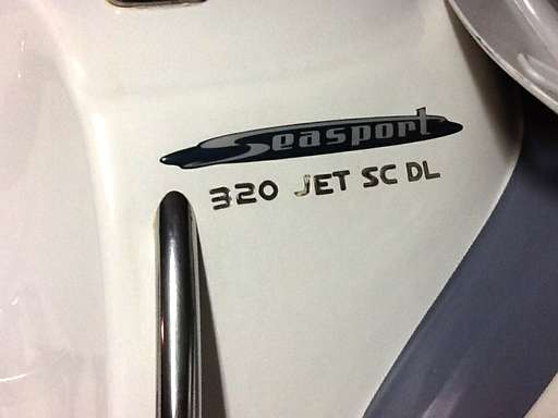 Avon Avon Seasport 320 jet sc dl