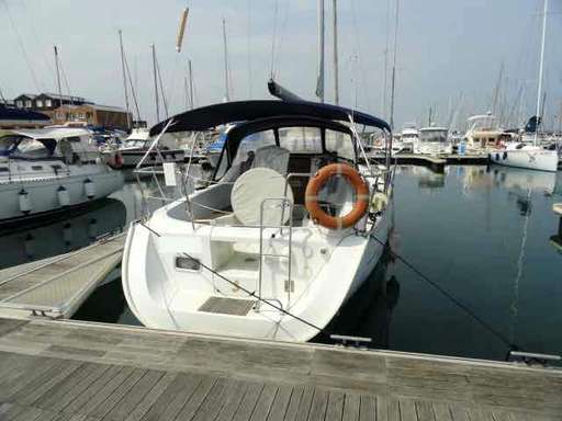 Beneteau Beneteau Oceanis 323 clipper