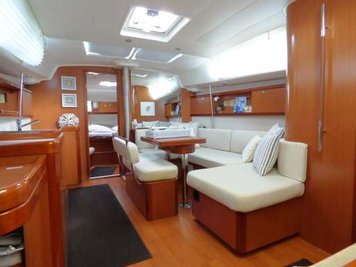 Beneteau Beneteau Oceanis 43