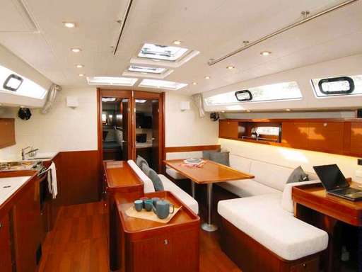 Beneteau Beneteau Oceanis 50 family