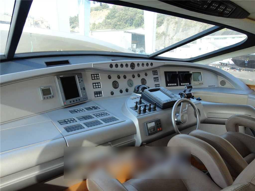 Pershing 88' hard top Instrumentation