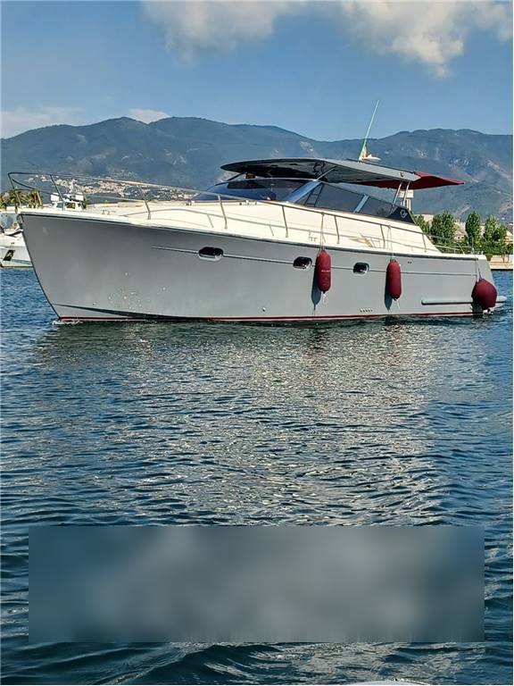 Cantieri estensi Goldstar america 380