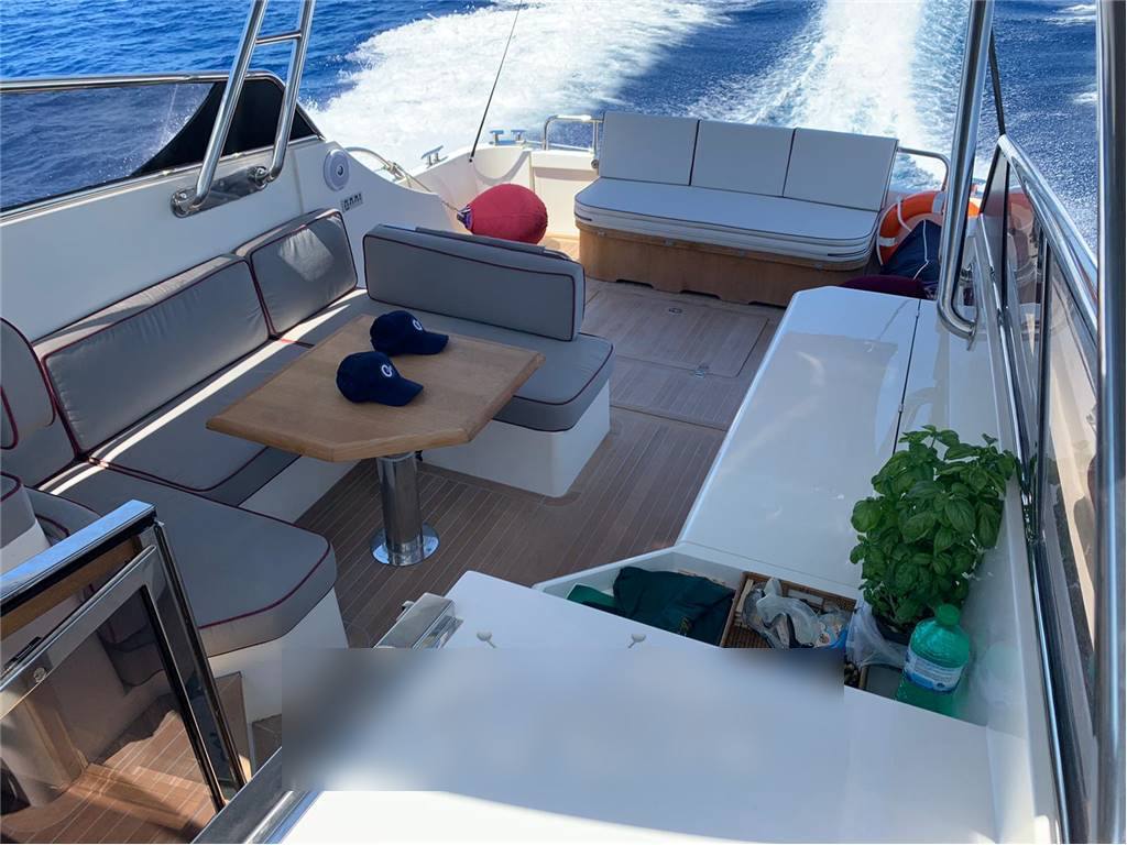 Cantieri estensi Goldstar america 380