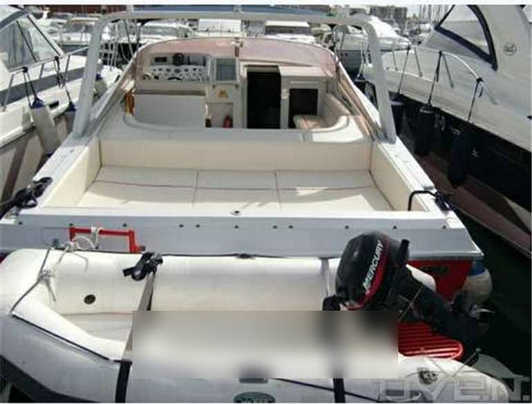 Magnum marine 40 sport arneson