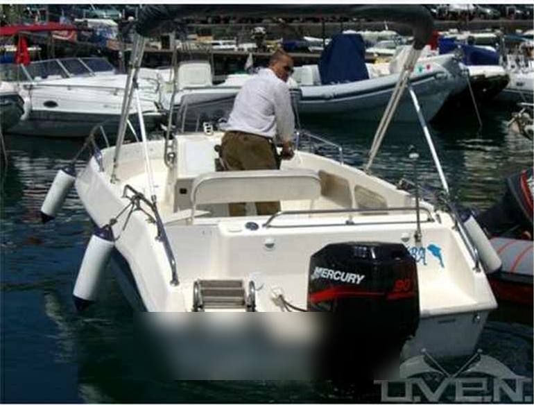 Romar Marine 600 open