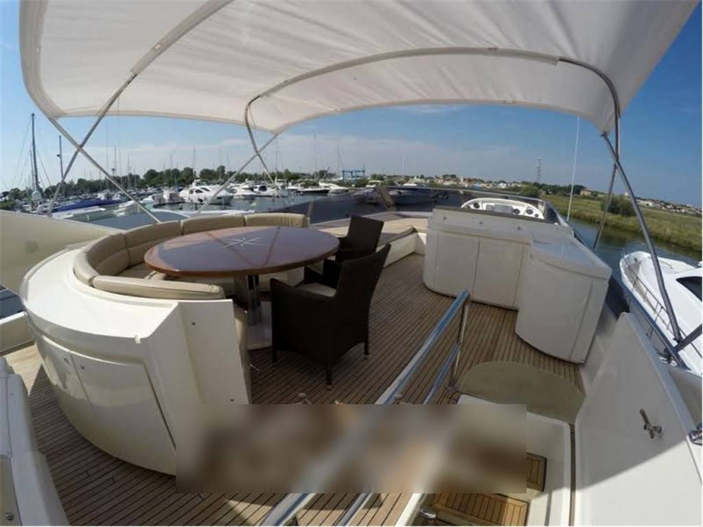 Posillipo 65 Techenema 65 Flybridge