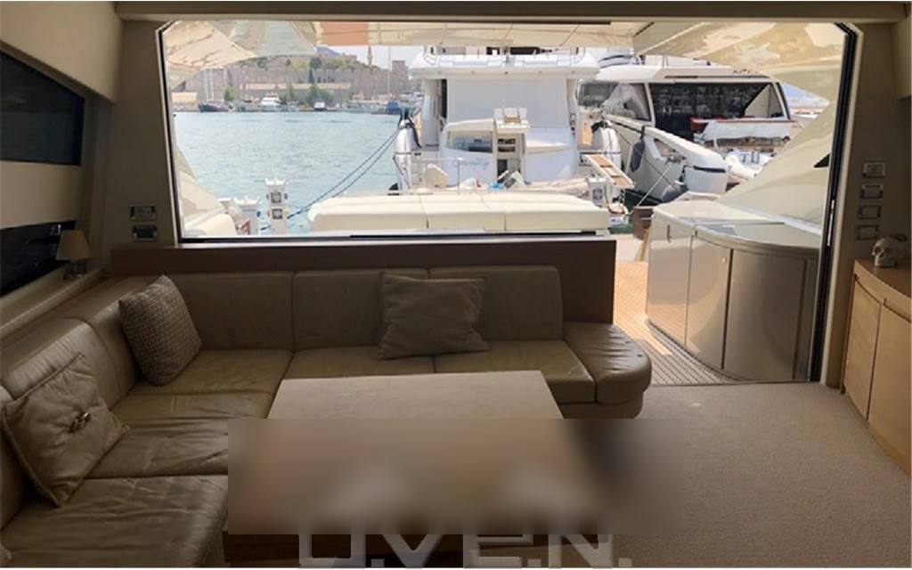 Pershing 72 Hard top 72 silver Barca a motore usata in vendita