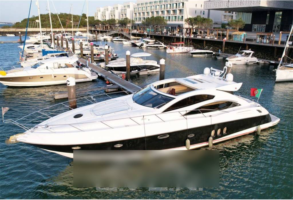 Sunseeker 62 ht 62 hard top أعلى الثابت