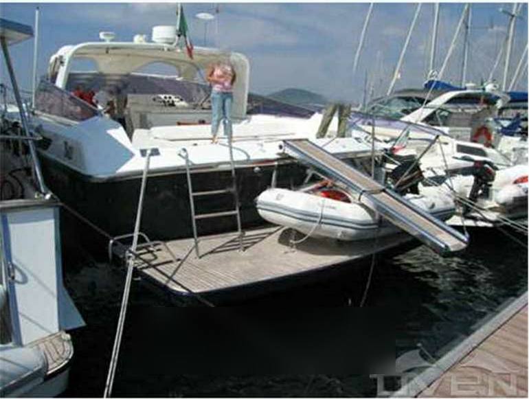 Baia 60 Express Cruiser