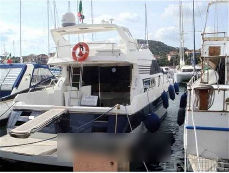 Gianetti 46' fly Motor boat used for sale