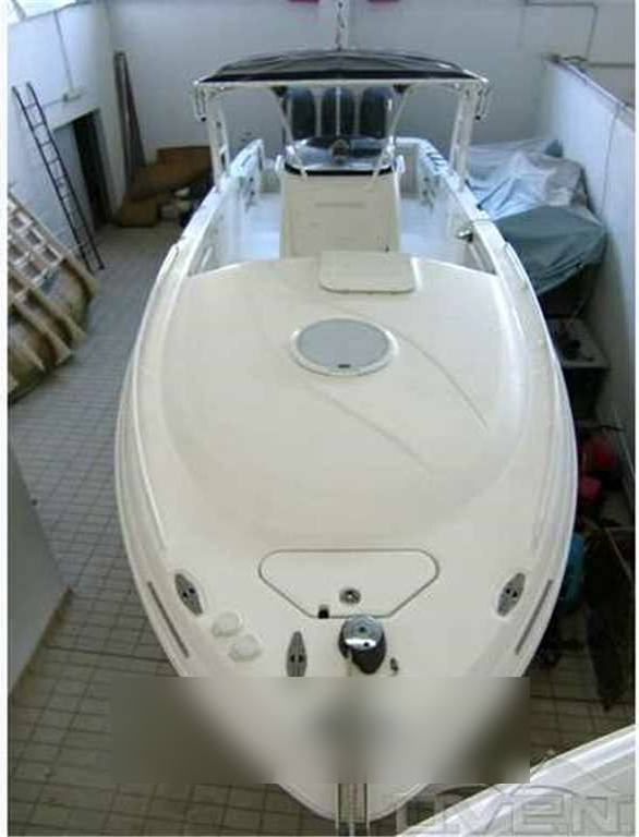 Well craft Scarab 35' sport التعبير عن كروزر