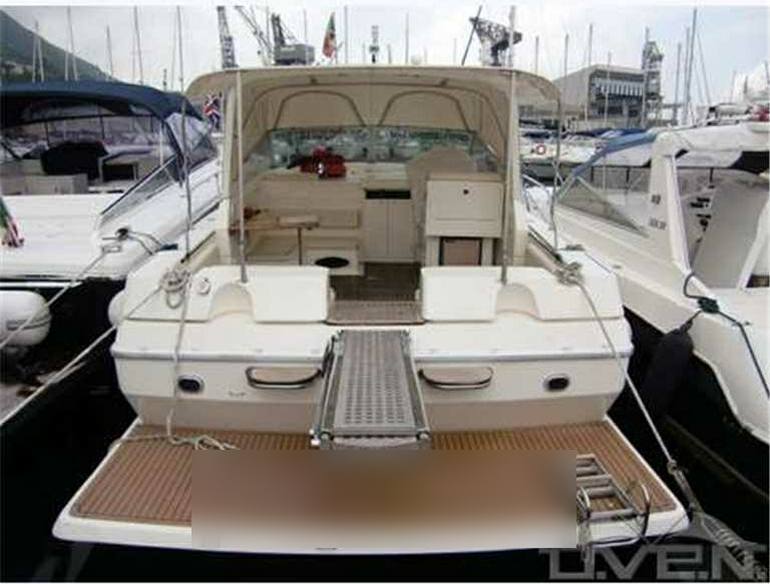 Fiart mare 35' genius Motor boat used for sale