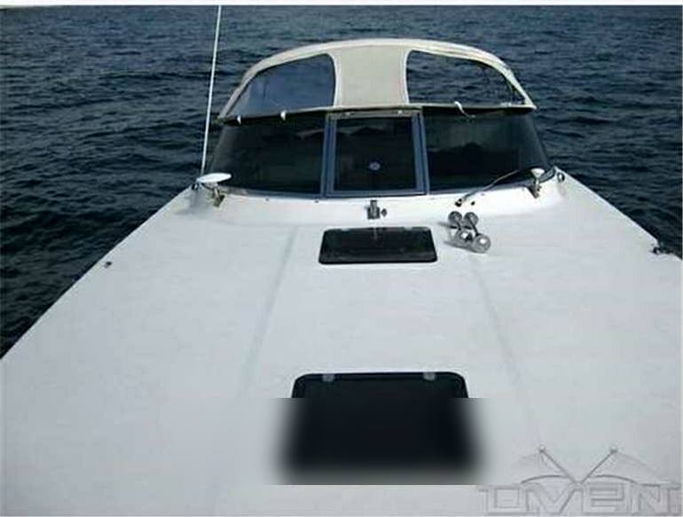 Itama 40 bateau à moteur