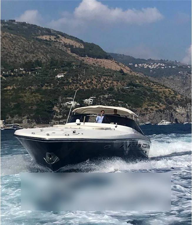 Itama 60 Open 60 flash dek bateau à moteur