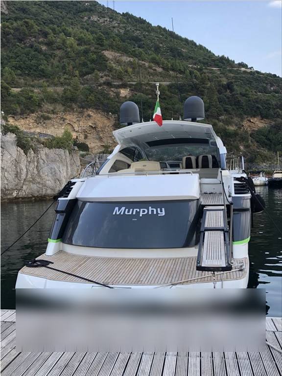 Pershing 56 Hard top 56 Barco de motor usado para venta