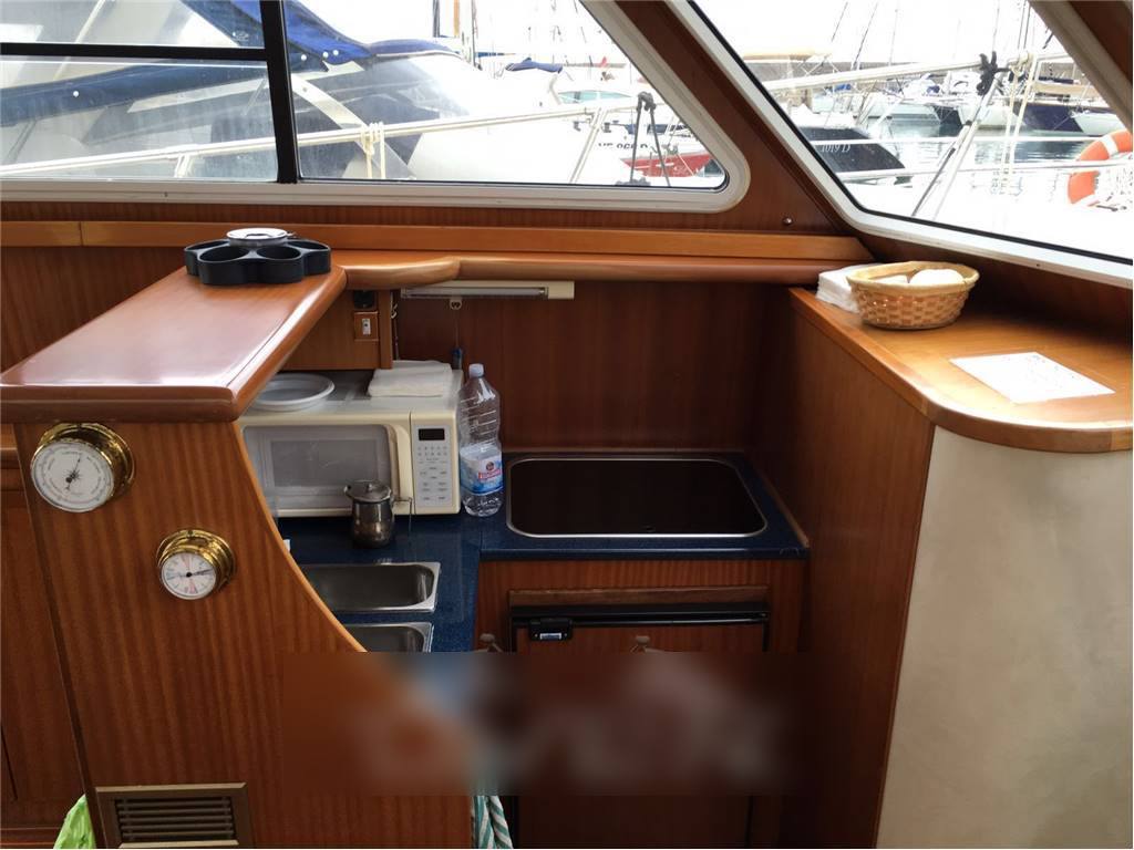 Calafuria catarsi 36 fly bateau à moteur