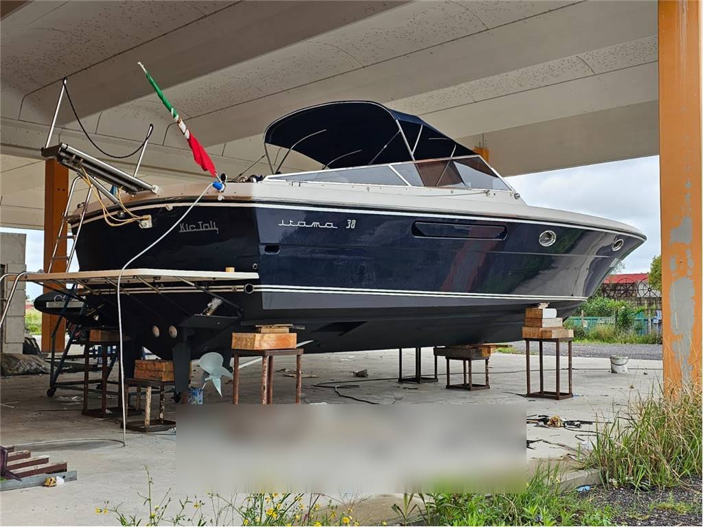 Itama 38 Motor boat used for sale