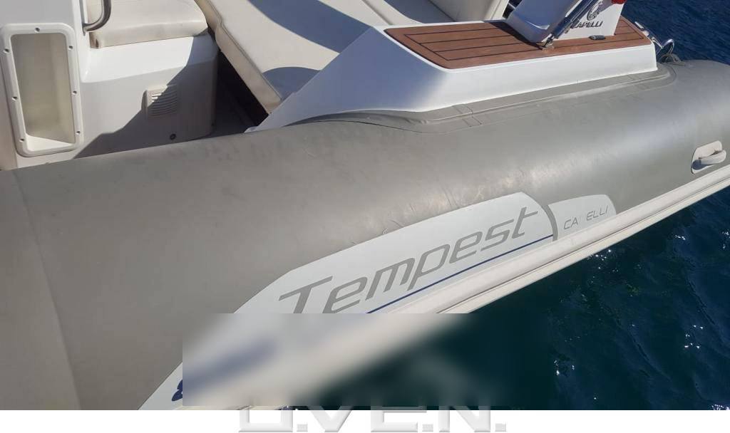 Capelli Tempest 850 sun Inflatable