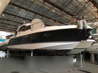 Mano marine 35 hard top