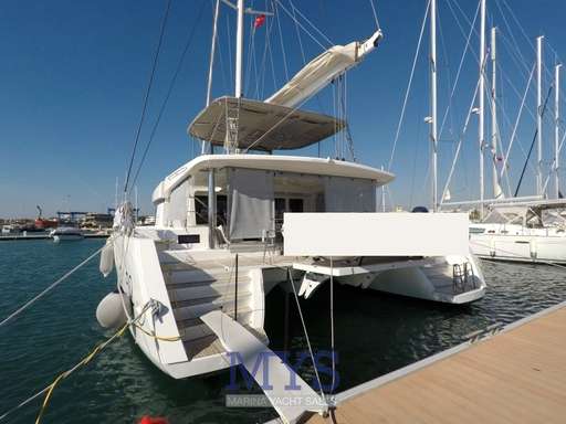 Lagoon Lagoon 52 FLYBRIDGE