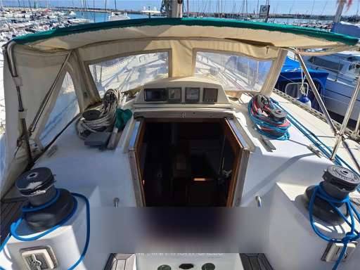 Oyster Oyster Heritage 37'