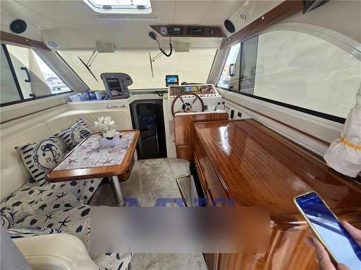 Space Space 310 Cruiser