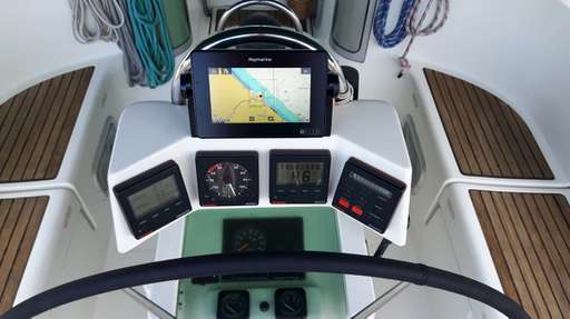 BENETEAU BENETEAU OCEANIS 400