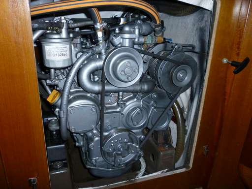 Cantiere del pardo Cantiere del pardo Grand soleil 37