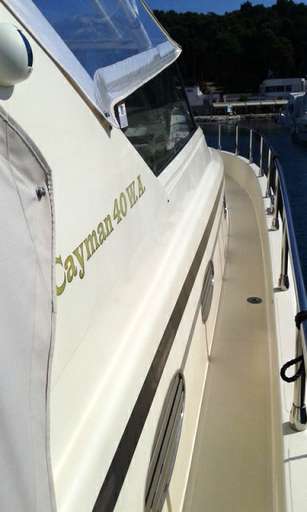 CAYMAN YACHTS C.N.T. CAYMAN YACHTS C.N.T. Cayman 40 wa