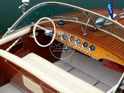 Riva Riva Ariston