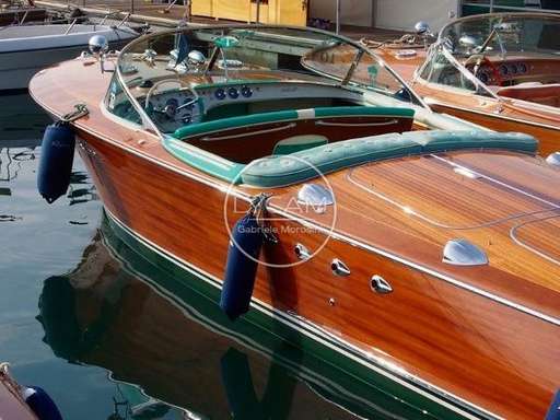 Riva Riva Tritone