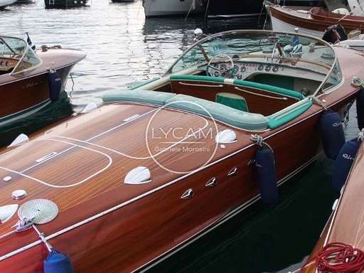 Riva Riva Tritone