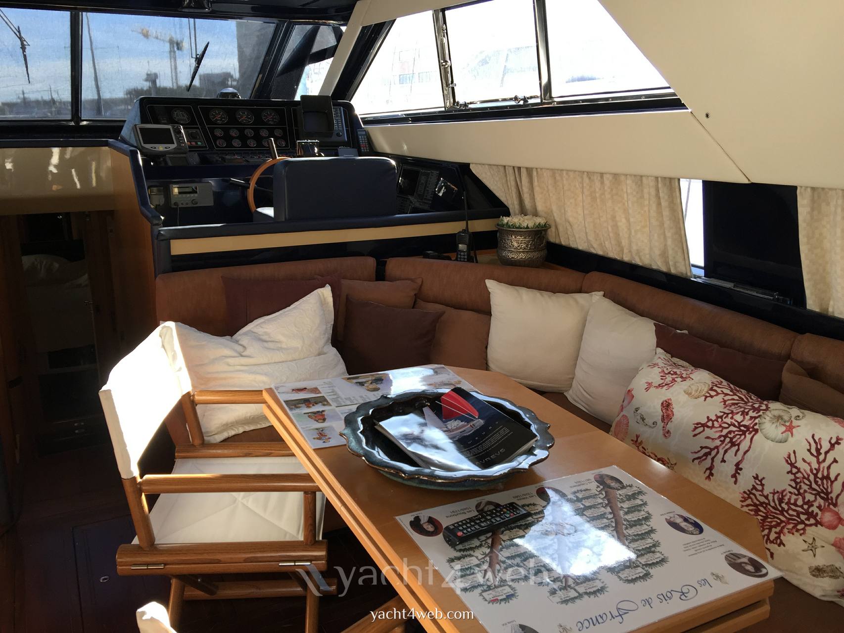 Riva Thalassa 52 Interno