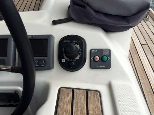 Beneteau Beneteau Oceanis 50 - dock & go