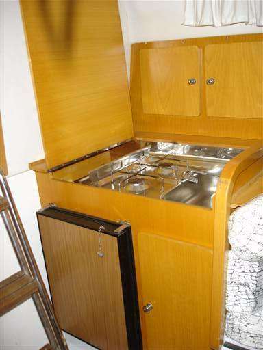 Gobbi Gobbi 23 cabin